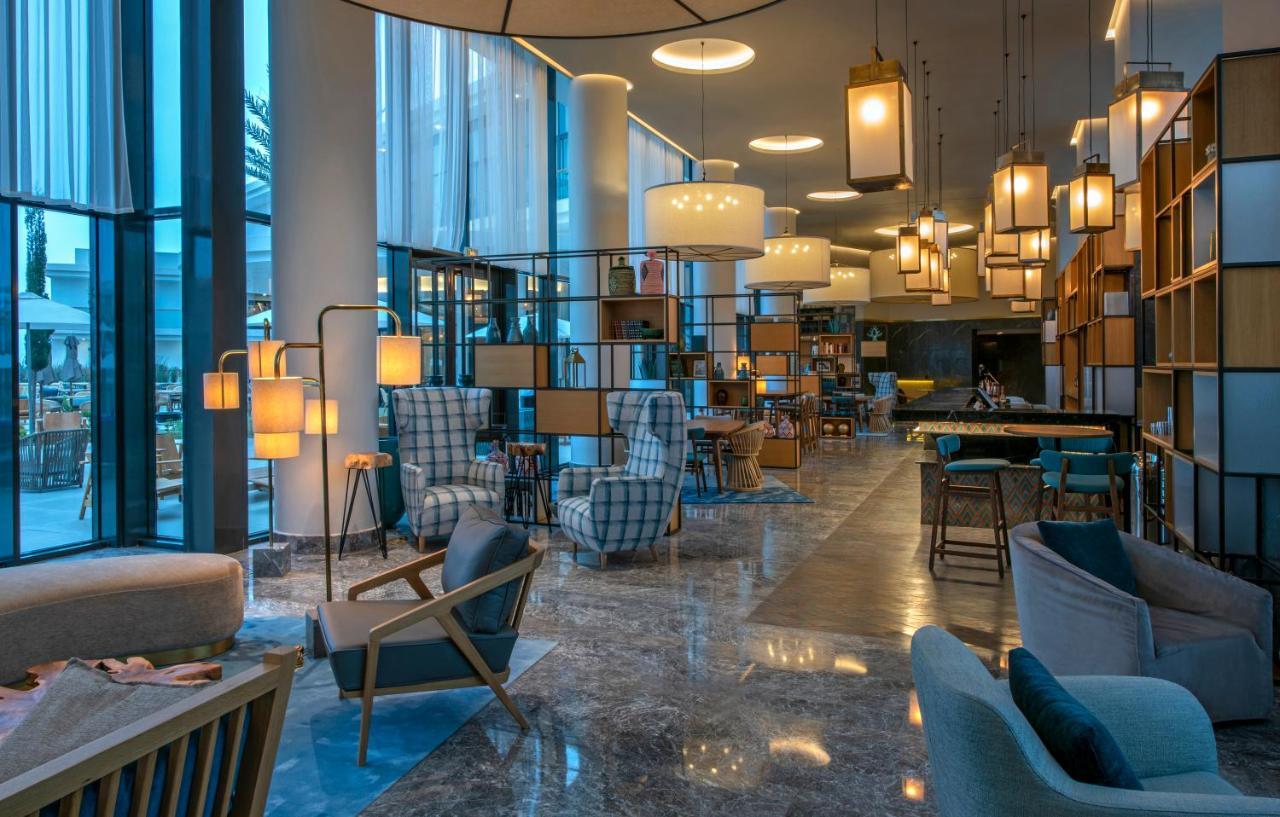 حياة بالاس تغازوت باي المظهر الخارجي الصورة The lobby of the hotel