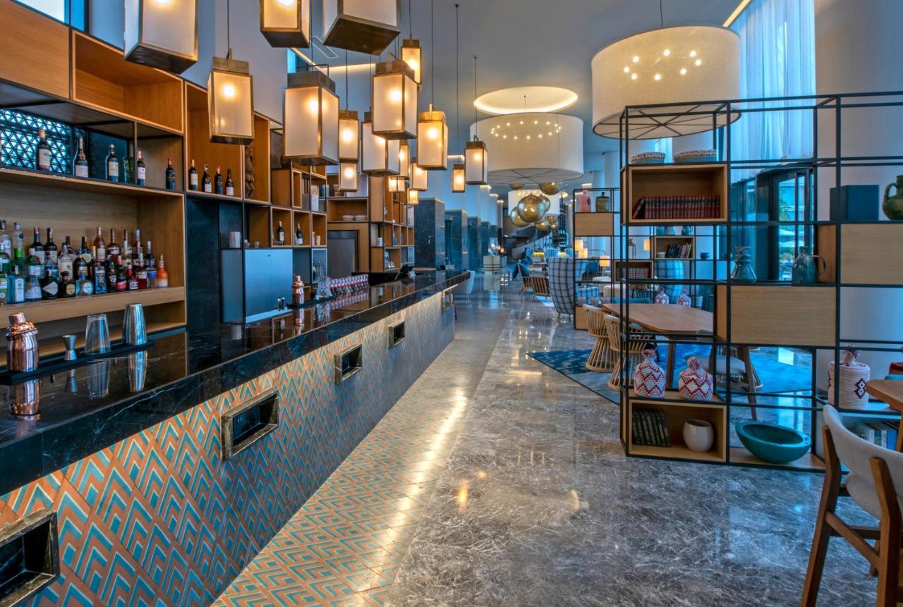 حياة بالاس تغازوت باي المظهر الخارجي الصورة The bar at the lounge