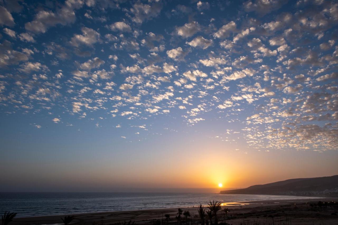 حياة بالاس تغازوت باي المظهر الخارجي الصورة Sunset at the Dead Sea