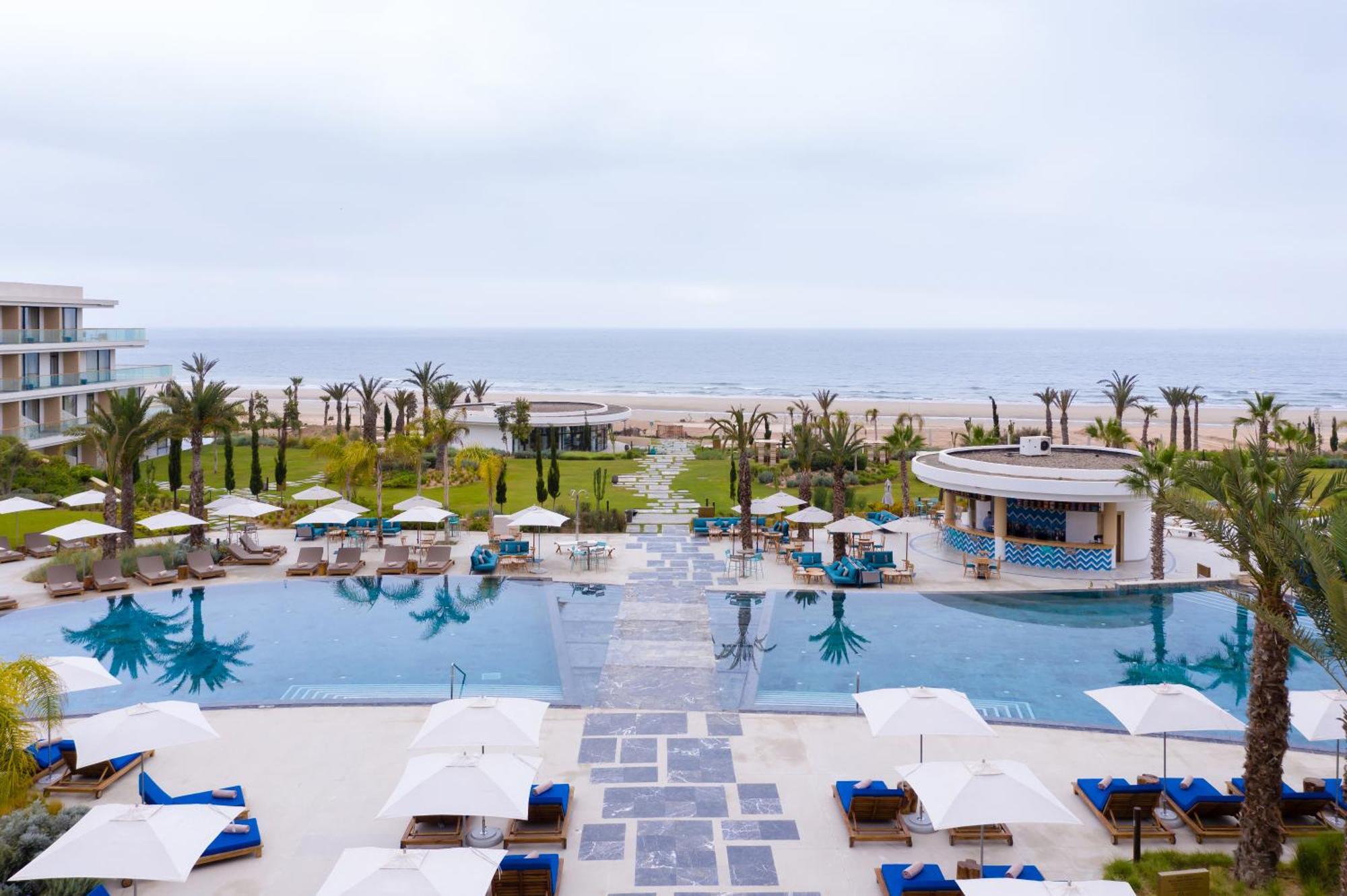 حياة بالاس تغازوت باي المظهر الخارجي الصورة The pool at the Royal Mirage